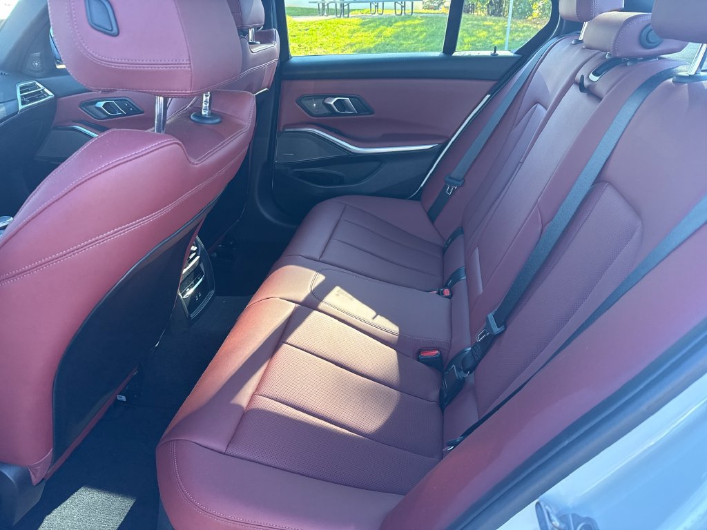Certified 2025 BMW M340i xDrive w/ Premium Package AWD/4WD image 10