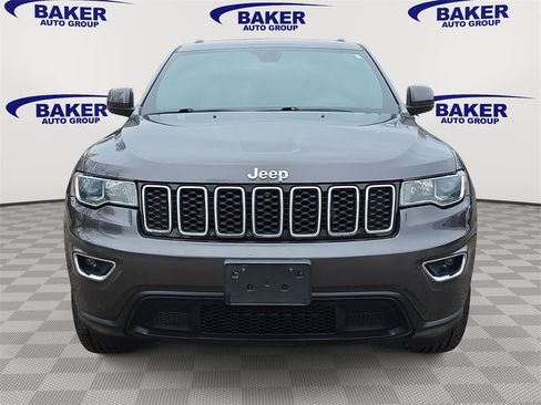 Used 2021 Jeep Grand Cherokee Laredo image 8