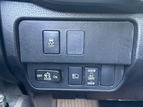 Certified 2023 Toyota Tacoma TRD Off-Road w/ Technology Package AWD/4WD image 25