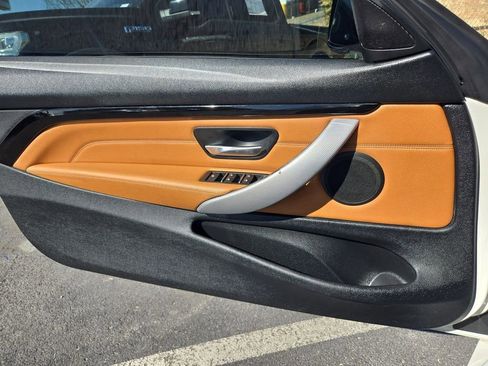 Used 2018 BMW 430i xDrive Convertible image 12