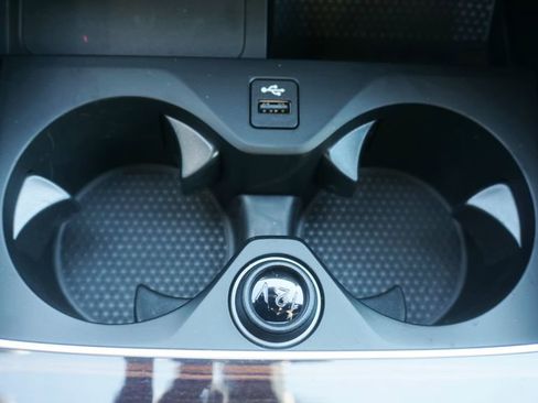 New 2026 BMW X5 xDrive50e image 18