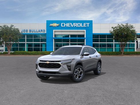 New 2026 Chevrolet Trax LT w/ Driver Confidence Package image 43