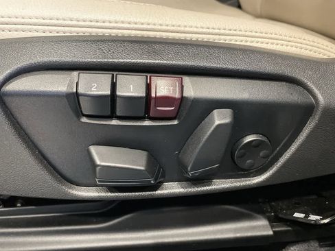 Used 2020 BMW X1 xDrive28i w/ Premium Package image 14