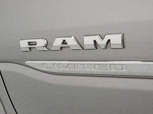 Used 2022 RAM 1500 Limited w/ Bed Utility Group AWD/4WD image 7