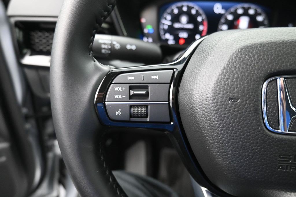 Used 2026 Honda CR-V EX-L image 27