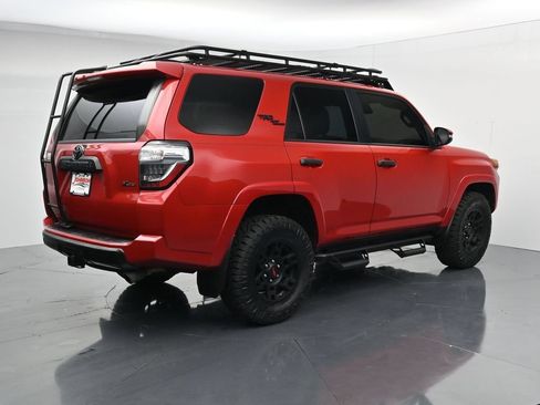 Used 2023 Toyota 4Runner TRD Off-Road Premium w/ Moonroof Package AWD/4WD image 8
