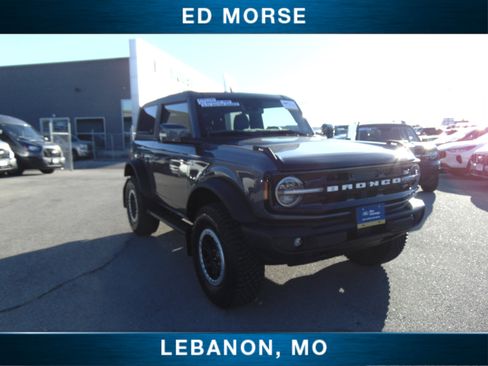 Certified 2023 Ford Bronco Outer Banks w/ Sasquatch Package image 4