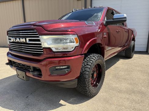 Used 2019 RAM 2500 Laramie AWD/4WD image 11