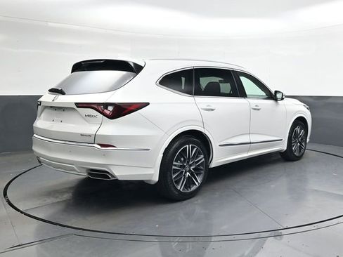 New 2026 Acura MDX w/ Advance Package image 4