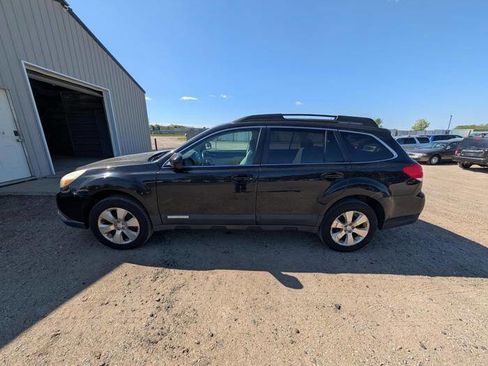 Used 2010 Subaru Outback 3.6R Limited AWD/4WD image 50
