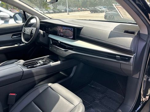 Certified 2025 Nissan Murano SL AWD/4WD image 45