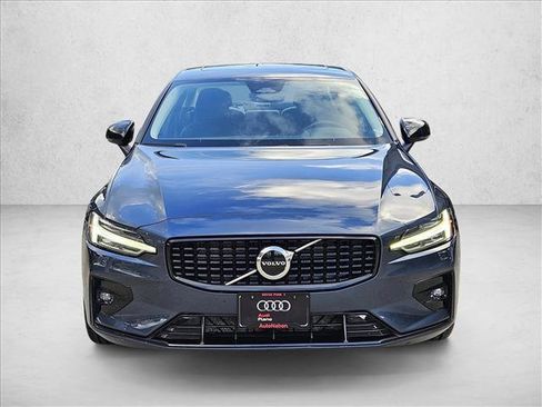 Used 2024 Volvo S60 B5 Core FWD image 2