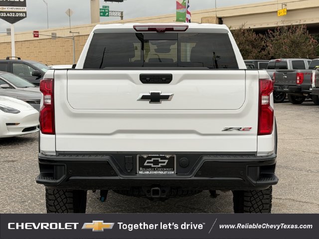 Used 2026 Chevrolet Silverado 1500 ZR2 AWD/4WD image 5