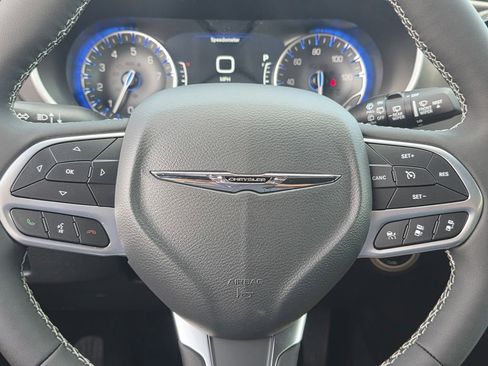 New 2026 Chrysler Voyager LX image 20