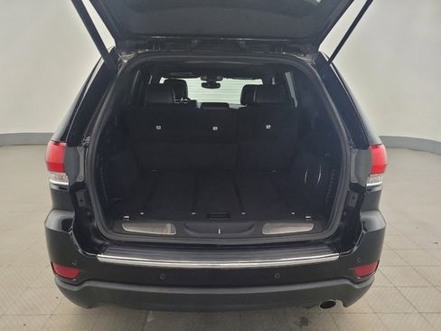 Used 2017 Jeep Grand Cherokee Limited w/ Luxury Group II AWD/4WD image 29