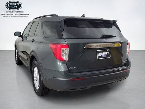 Certified 2023 Ford Explorer XLT image 5