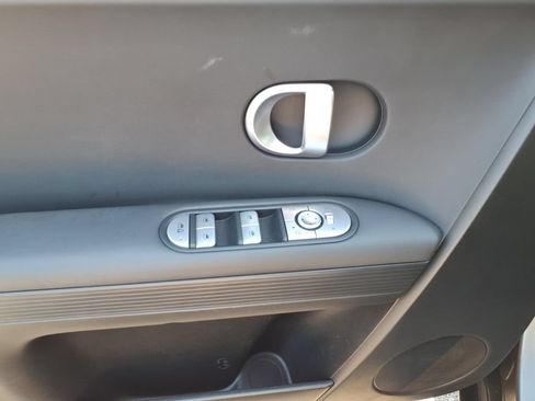Certified 2024 Hyundai Ioniq 5 SEL RWD image 16