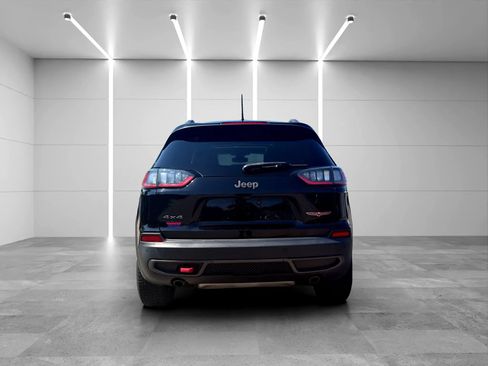 Used 2020 Jeep Cherokee Trailhawk AWD/4WD image 6