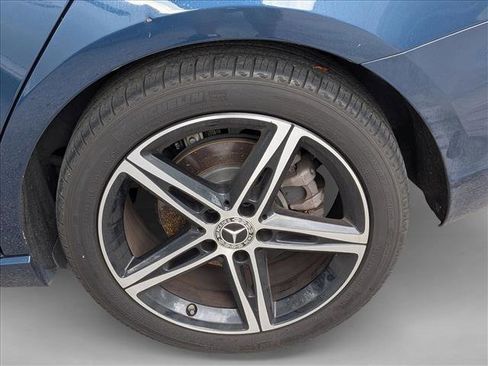 Used 2019 Mercedes-Benz A 220 image 18