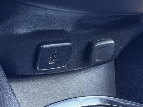 Used 2018 Chevrolet Malibu LT FWD image 30