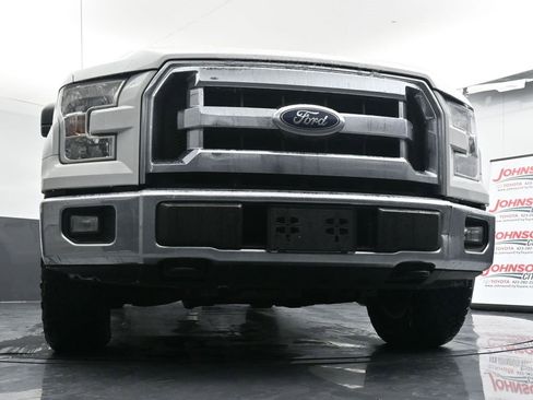 Used 2017 Ford F150 XLT image 19