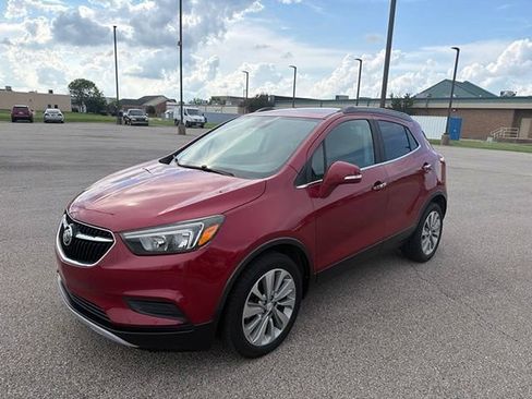 Used 2018 Buick Encore Preferred FWD image 2