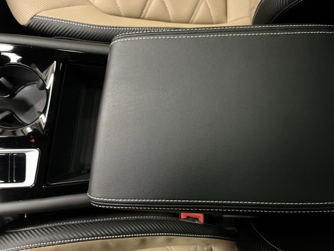 Used 2024 Volkswagen Atlas Cross Sport SE w/ Panoramic Sunroof Package image 20