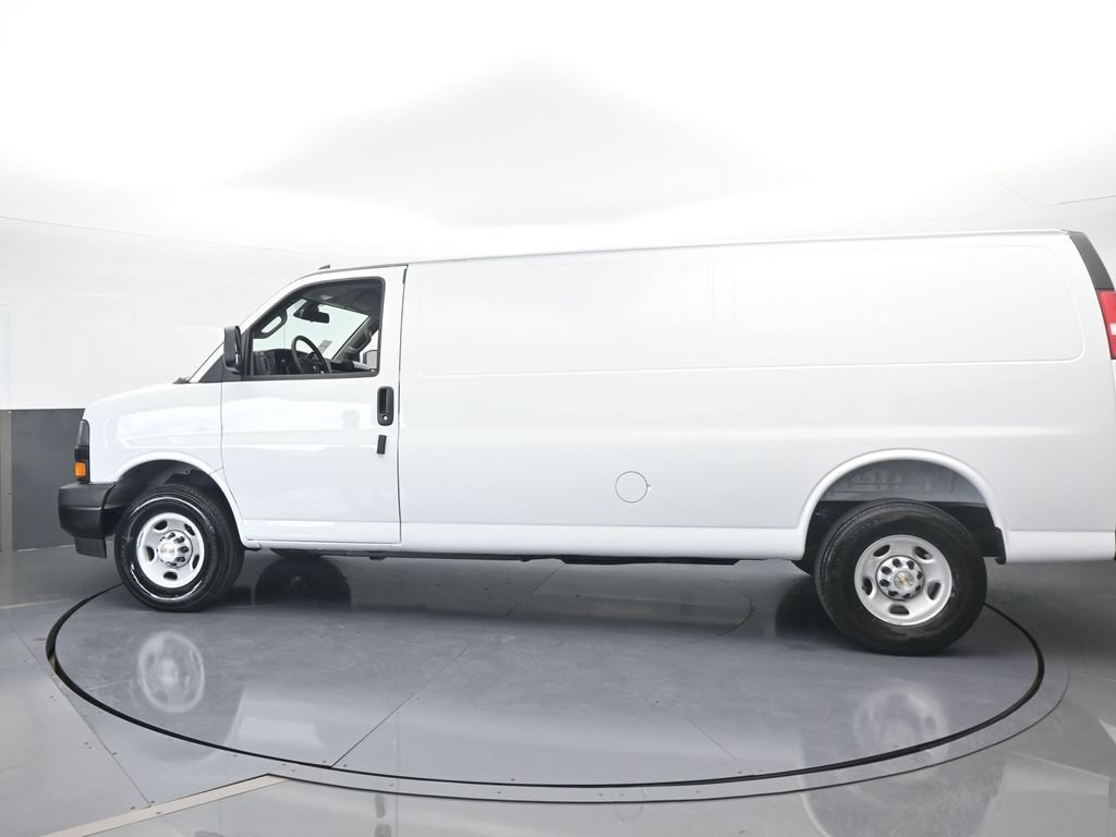 New 2025 Chevrolet Express 3500 Extended w/ Driver Convenience Package RWD image 3
