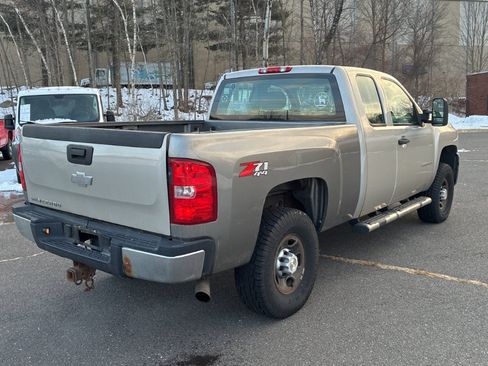 Used 2007 Chevrolet Silverado 2500 W/T w/ Snow Plow Prep Package image 8