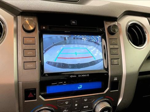 Used 2018 Toyota Tundra Platinum AWD/4WD image 15