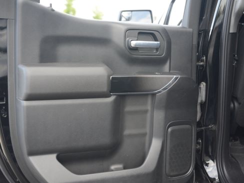 Used 2021 Chevrolet Silverado 1500 Custom Trail Boss w/ Midnight Edition AWD/4WD image 28