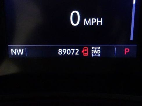 Used 2020 Buick Encore GX Select AWD/4WD image 18