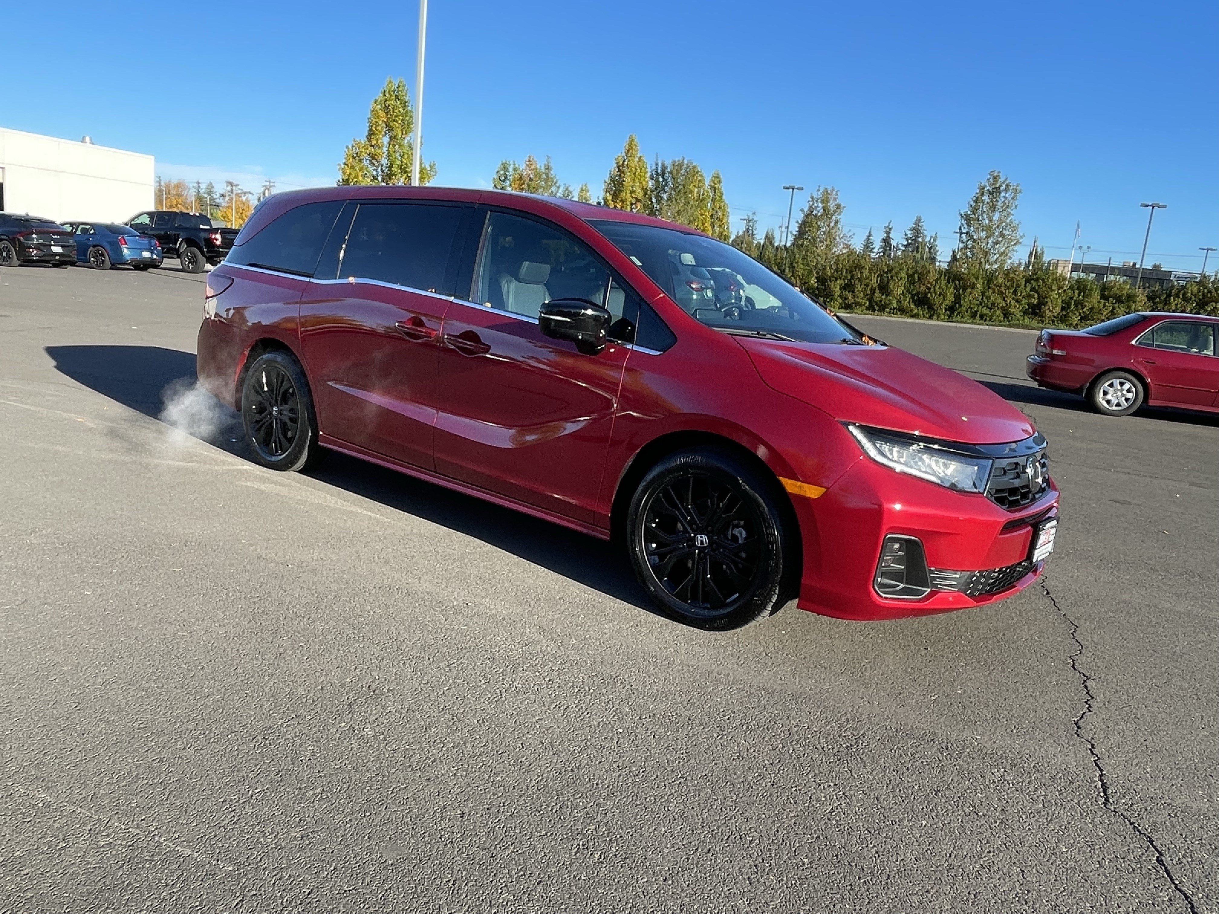 Used 2025 Honda Odyssey Sport-L image 7
