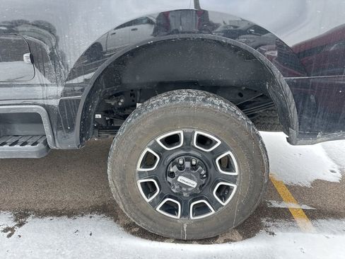 Used 2025 Ford F250 Platinum image 16