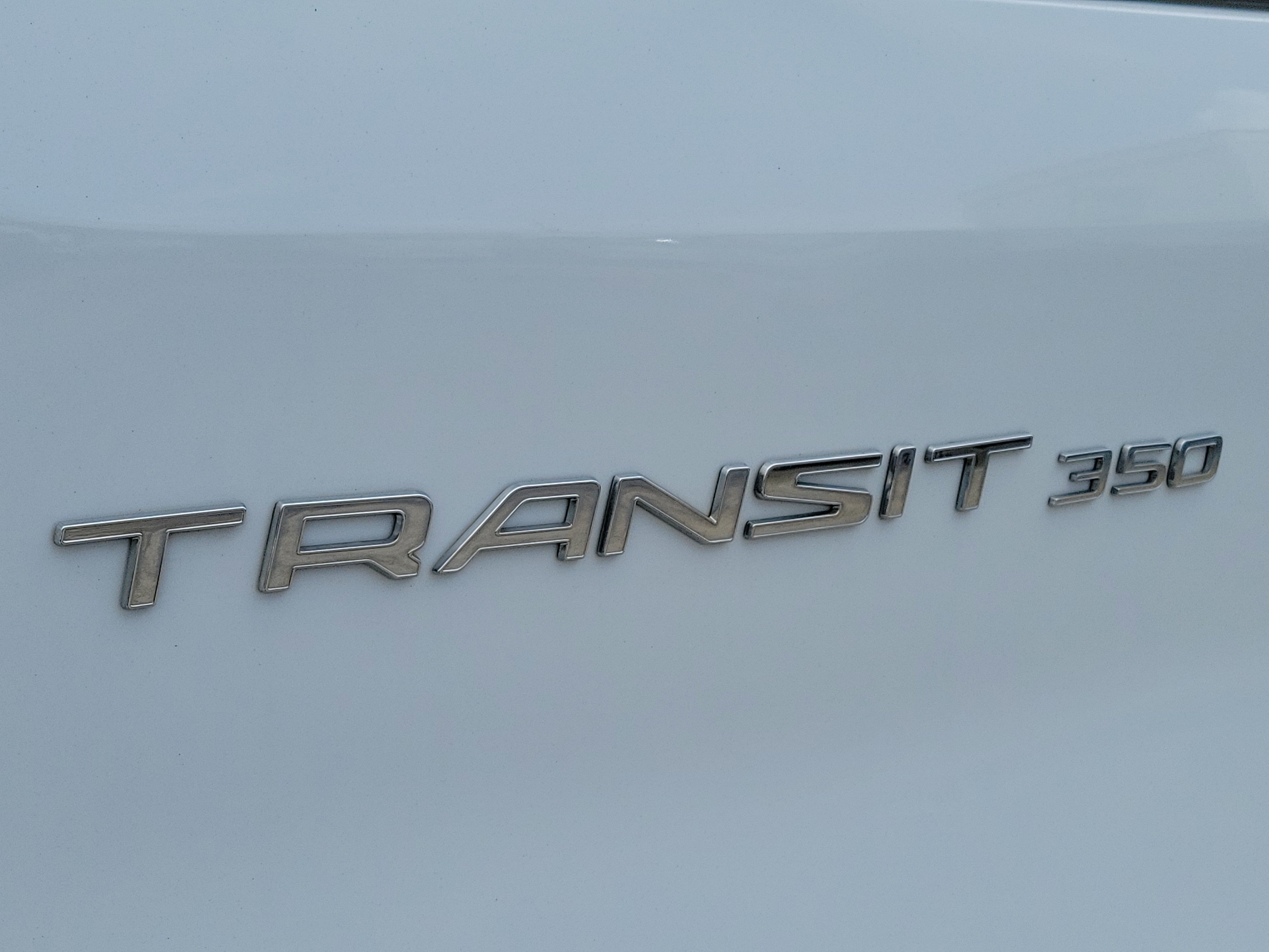 Used 2018 Ford Transit 350 XL RWD image 12