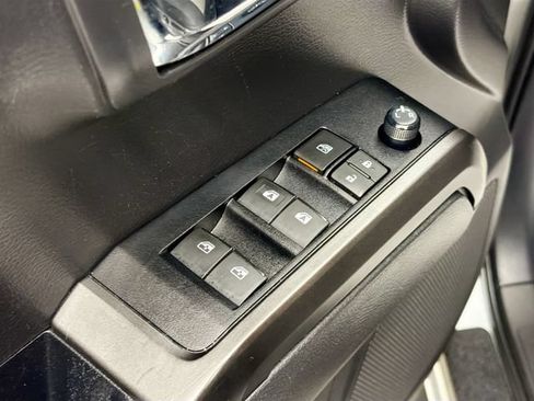 Used 2022 Toyota Tacoma TRD Sport w/ Technology Package RWD image 17