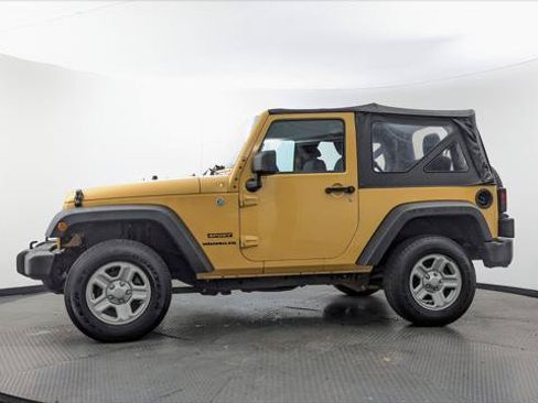 Used 2014 Jeep Wrangler Sport AWD/4WD image 3