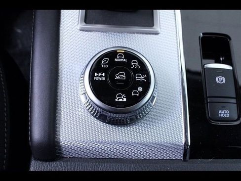 Used 2023 Mitsubishi Outlander SEL image 29