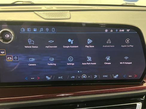 Used 2024 Chevrolet Traverse Z71 w/ Enhanced Driving Package AWD/4WD image 27