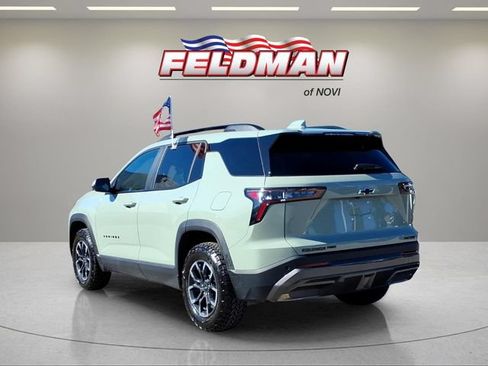 Used 2025 Chevrolet Equinox ACTIV AWD/4WD image 3