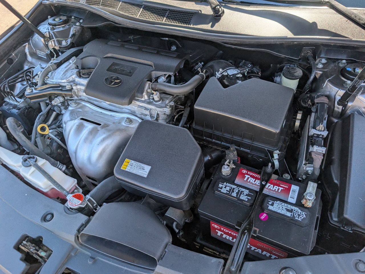 Used 2016 Toyota Camry SE FWD image 20