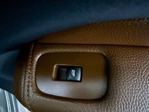 Used 2018 Volvo XC60 T6 Inscription w/ Convenience Package image 31