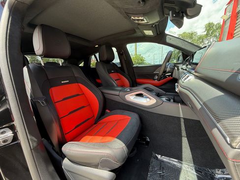 Used 2023 Mercedes-Benz GLE 63 AMG S image 22