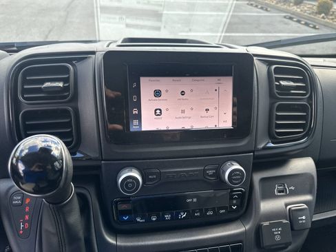 New 2025 RAM ProMaster 1500 w/ Convenience Group FWD image 30