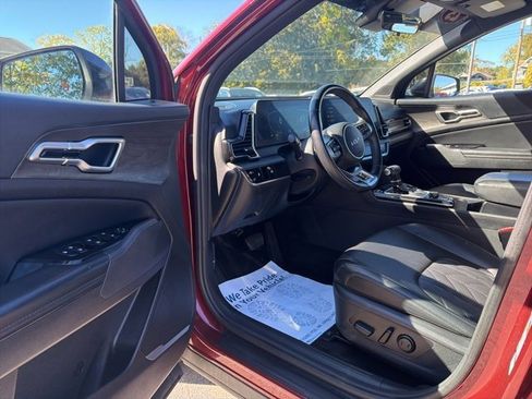 Certified 2023 Kia Sportage X-Line w/ X-Line Premium Package image 13
