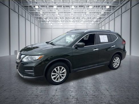 Used 2020 Nissan Rogue SV AWD/4WD image 3