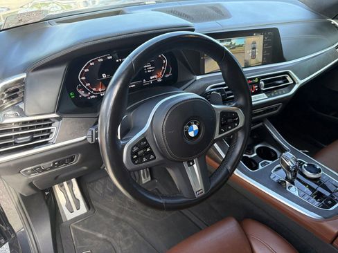 Used 2022 BMW X7 M50i w/ Dynamic Handling Package AWD/4WD image 24