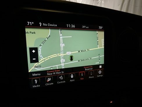 Used 2023 Jeep Wrangler Freedom Edition image 7