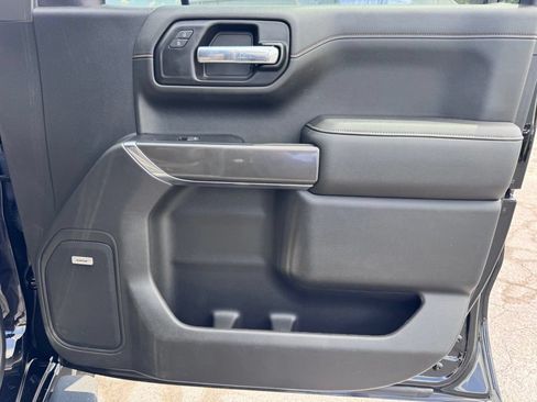 Used 2022 GMC Sierra 1500 AT4 w/ AT4 Premium Package AWD/4WD image 27