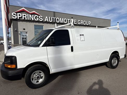 Used 2015 GMC Savana 3500 Extended image 1